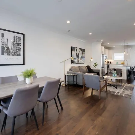 Holiday home Minutes To Broadway Pet Friendly Escape Nashville