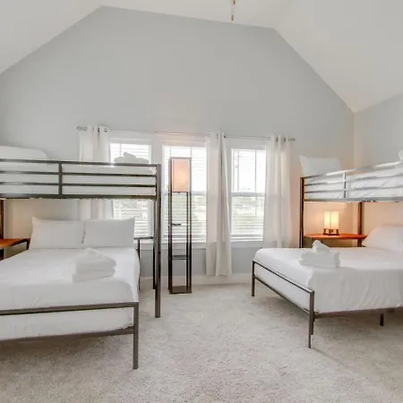 Charmer The Nations Big Luxury Holiday home *