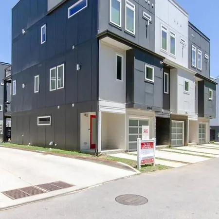 Holiday home Chic Private Rooftop Minutes To Downtown Nashville