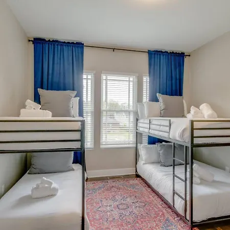 The Ultimate Double Rooftop Deck With Skyline Views * Nashville