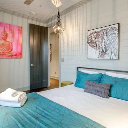 Holiday home Gulch Getaway The Nash Nest Epic Rooftop Nashville