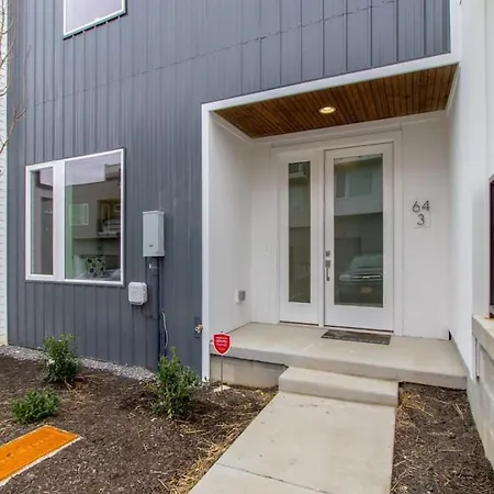 Overlook Luxury Amenities Minutes To Downtown *