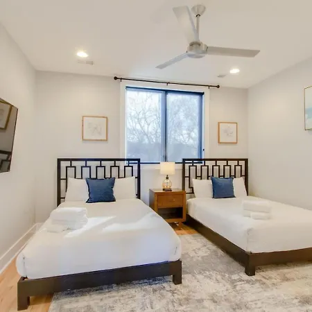 Panoramic View 8 Comfy Beds Multilevel Townhome *