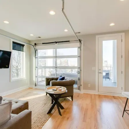 Holiday home Panoramic View 8 Comfy Beds Multilevel Townhome *