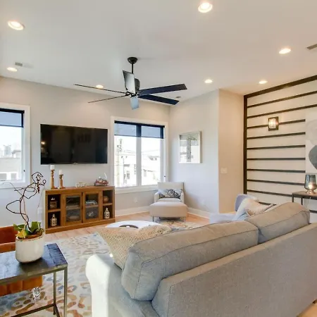 Panoramic View 8 Comfy Beds Multilevel Townhome Nashville