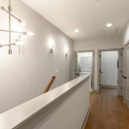 Music Finest In Edgehill 2500 Square Feet Holiday home *