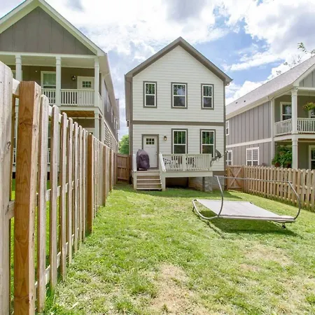Holiday home Spacious With 7 Beds 4 Bedrooms And 2.5 Bathrooms