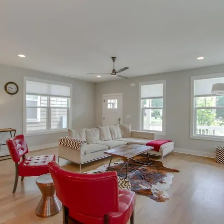 Spacious With 7 Beds 4 Bedrooms And 2.5 Bathrooms Holiday home Nashville