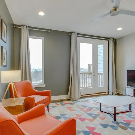 Skyline Views Romantic Fun Downtown Location Holiday home Nashville