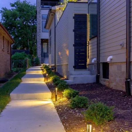 Spacious Gulch Retreat Super Skyline Views * Nashville