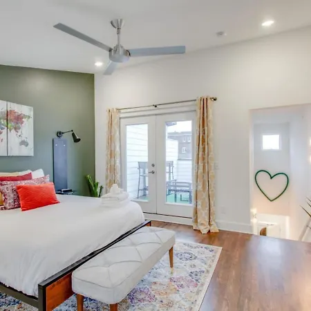 Stylish Luxury Private Rooftop Space Hillsboro