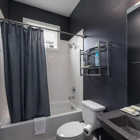 Southside Extraordinaire Walk To Gulch Lux Four Bedroom *