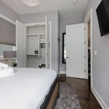 Southside Extraordinaire Walk To Gulch Lux Four Bedroom *