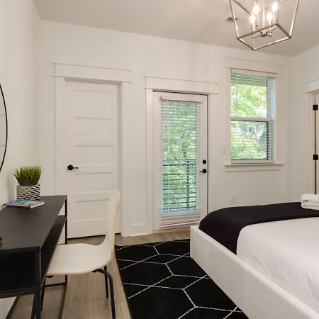 Super Luxury Maximum Space Gorgeous Decor Holiday home *