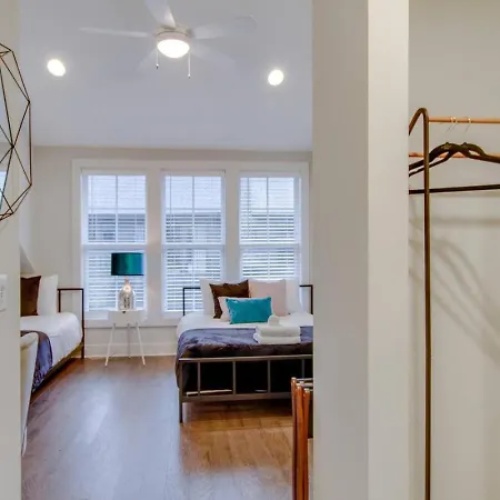 Superb Luxury Big And Gorgeous Comfy Beds Holiday home Nashville