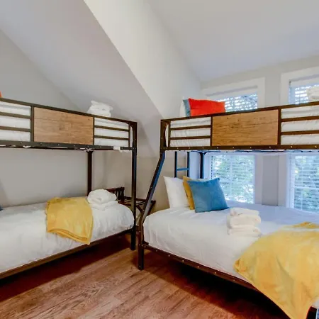 Holiday home Superb Luxury Big And Gorgeous Comfy Beds *