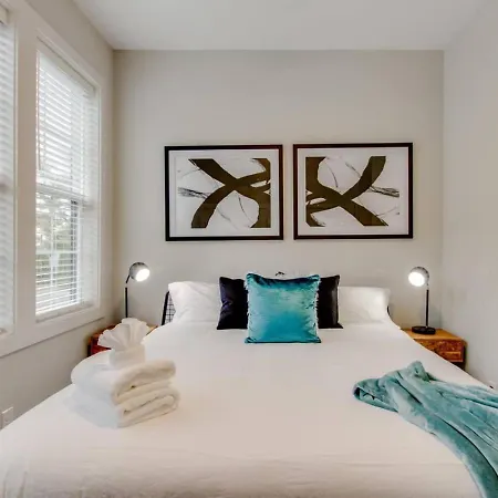 Superb Luxury Big And Gorgeous Comfy Beds *