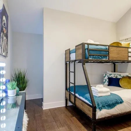 Holiday home Superb Luxury Big And Gorgeous Comfy Beds *