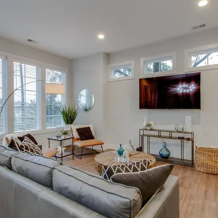 Superb Luxury Big And Gorgeous Comfy Beds Holiday home Nashville