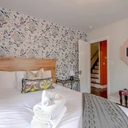 Holiday home Unique And Stylish East 3 Bedroom 2.5 Bath