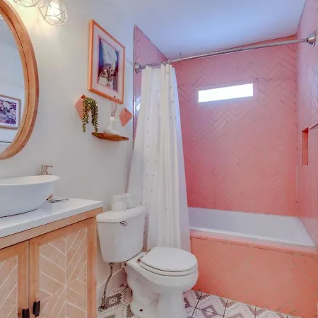 Unique And Stylish East 3 Bedroom 2.5 Bath Nashville