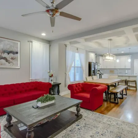 Holiday home The Nation Native Stunning 4 Bedroom With Private Yard Nashville