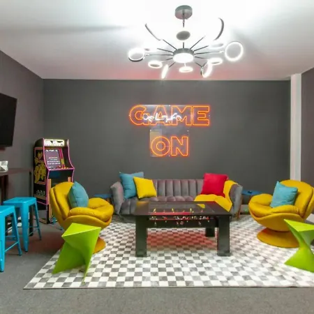 Nostalgic Vibes - View - Rooftop Balcon Holiday home