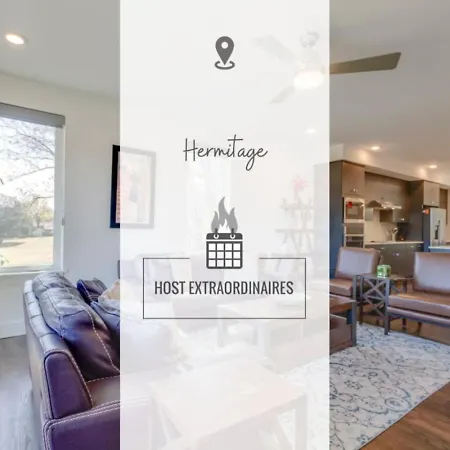 Sleek Large Retreat 9 Beds Modern Kitchen *