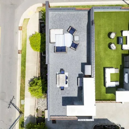 Nashvilla Townhome Gigantic Rooftop Pure Luxury Holiday home