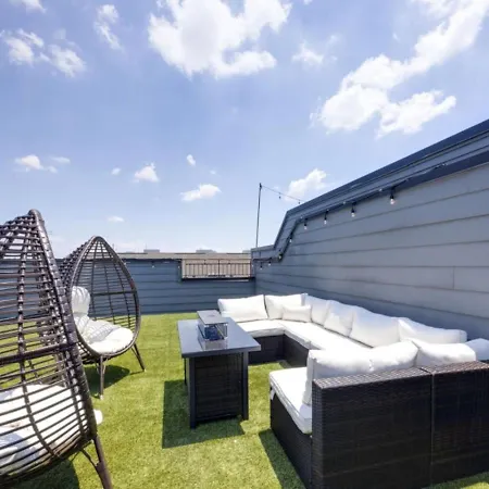 Holiday home Nashvilla Townhome Gigantic Rooftop Pure Luxury *