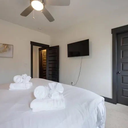 Tranquil East Nash Escape - Pool Table * Nashville