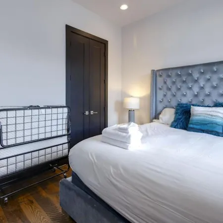 Holiday home Cerulean Oasis - Rooftop Views - Heart Of The