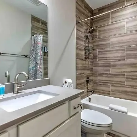 North Luxury Home! Perfect For Large Groups! * Nashville
