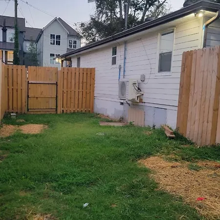 Adorable, Cozy, Private 1bed1bath, Fenced Yard, Sunroom, Deck