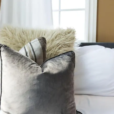 Holiday home Downtown Luxury Large Townhome Lots Of Beds