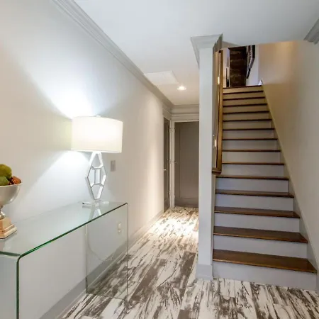 Dual Homes Gulch Superstars Epic Rooftop Holiday home Nashville