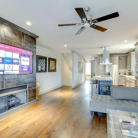 Dual Homes Gulch Superstars Epic Rooftop Holiday home *