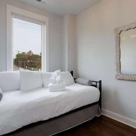Holiday home Superstar Ultra Luxury Minutes To Downtown