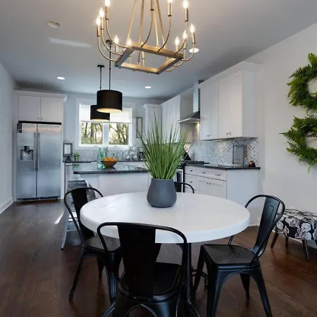 Superstar Ultra Luxury Minutes To Downtown * Nashville