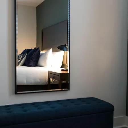 Premier Townhome East Minutes Downtown