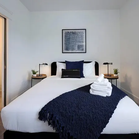 Two Gorgeous Homes Twenty Guests Amazing Location Holiday home *