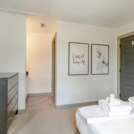 Holiday home Dreamer - Mins To Downtown - 3br 2.5bath Nashville