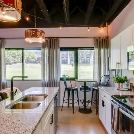 Stylish Haven In South