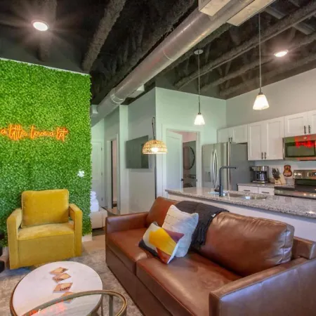 Apartment Vibrant Retreat - South *