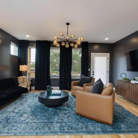 Nations Elegance Rooftop And Private Patio * Nashville