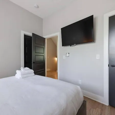 Holiday home Metro Charm - Rooftop Lounge - Hot Tub Nashville