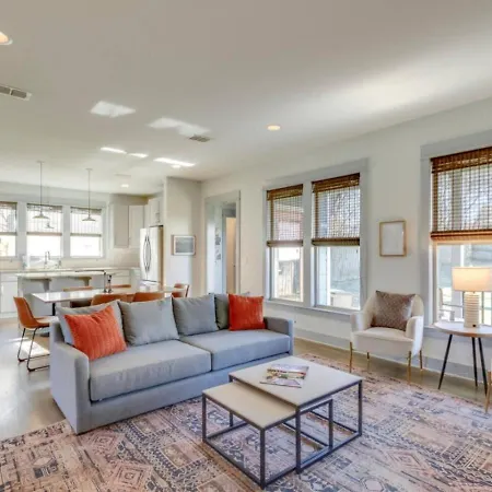 Cleveland Park Charmer- Full Kitchen- Private Yard *