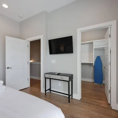 Holiday home West End Wonder - Rooftop Lounge - Shuffleboard Nashville