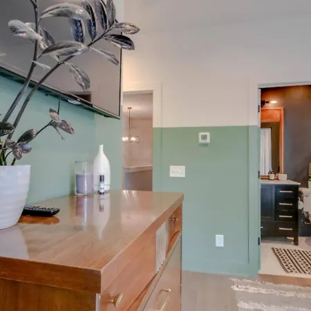 Holiday home Bold Boho Beauty Three Bedroom Three And A Half Bath Nashville