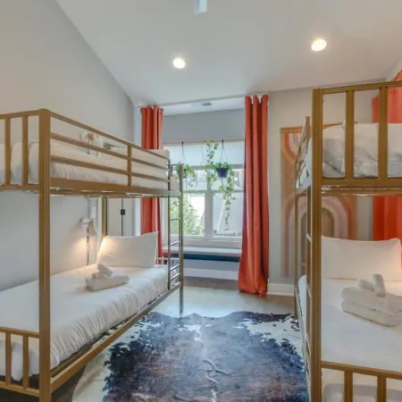 Bold Boho Beauty Three Bedroom Three And A Half Bath Holiday home *